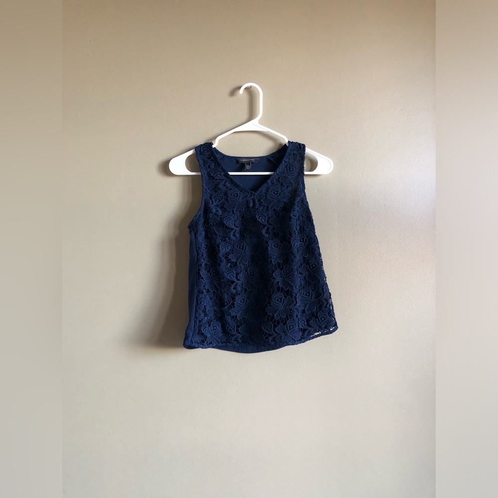Banana Republic sleeveless V-neck Navy Blue tank top Size Petite XXS